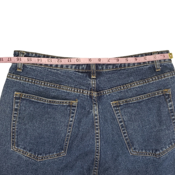 Pretty Little Thing Mom High Rise Jeans Sz 10 Dark Wash Distressed Ripped Denim - Picture 10 of 12